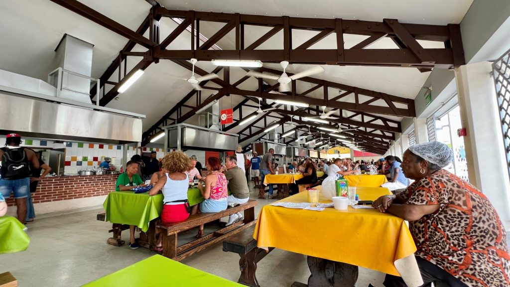 Plaza bieu goedkoop auto huren curacao