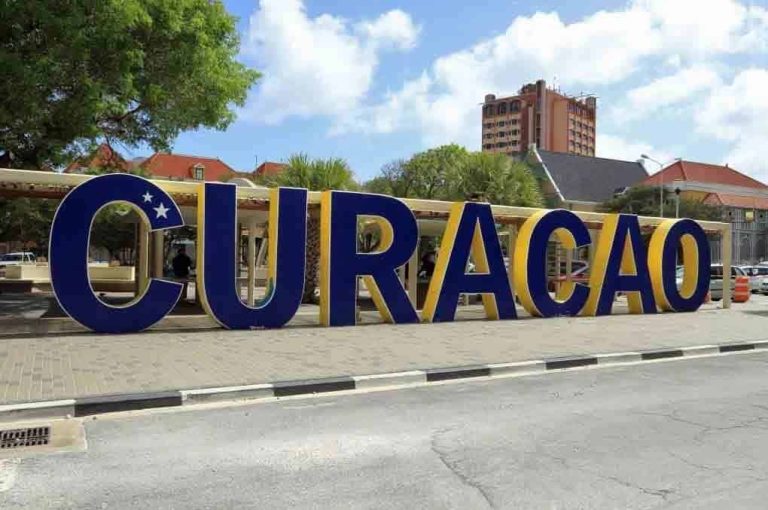 Wilhelminaplein Curacao Car Rental Curacao