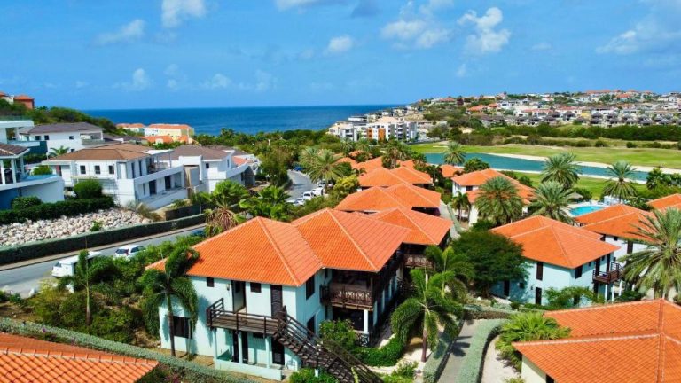 car rental curacao blue bay